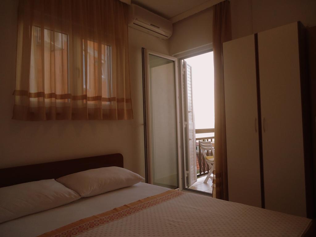 Apartments Mandic Tučepi Стая снимка