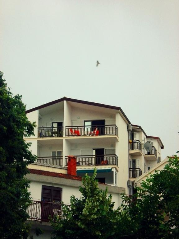 Apartments Mandic Tučepi Екстериор снимка